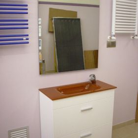 Instalaciones Anduriña lava mnos con espejo 4